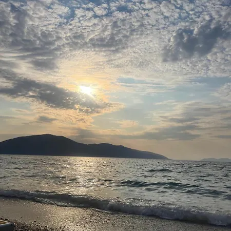 Radhima'S Beach Home * Vlorë